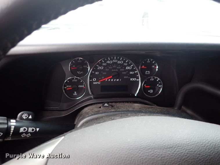 image for item DC1492 2017 Chevrolet G3500  van