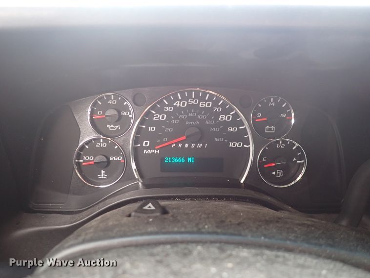 image for item DC1492 2017 Chevrolet G3500  van