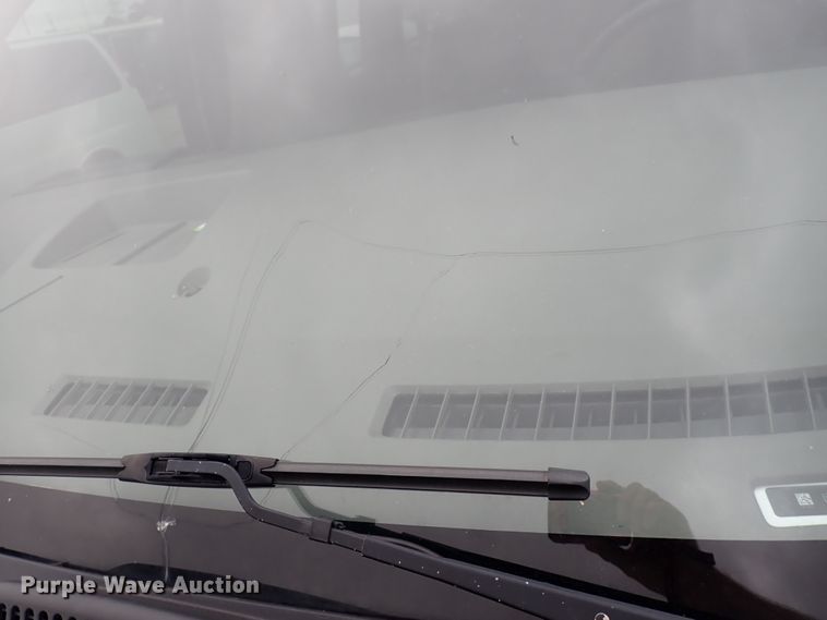 image for item DC1492 2017 Chevrolet G3500  van