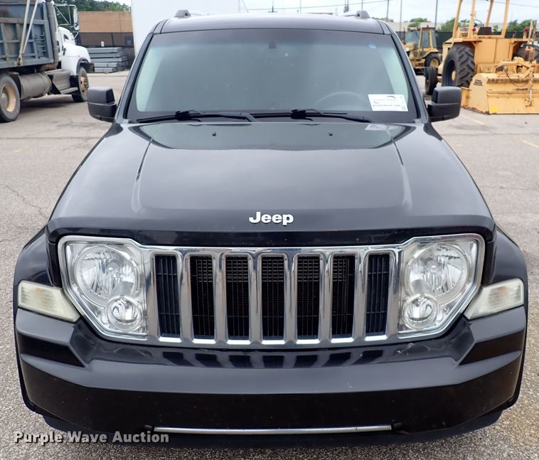 image for item DC1495 2011 Jeep Liberty  SUV
