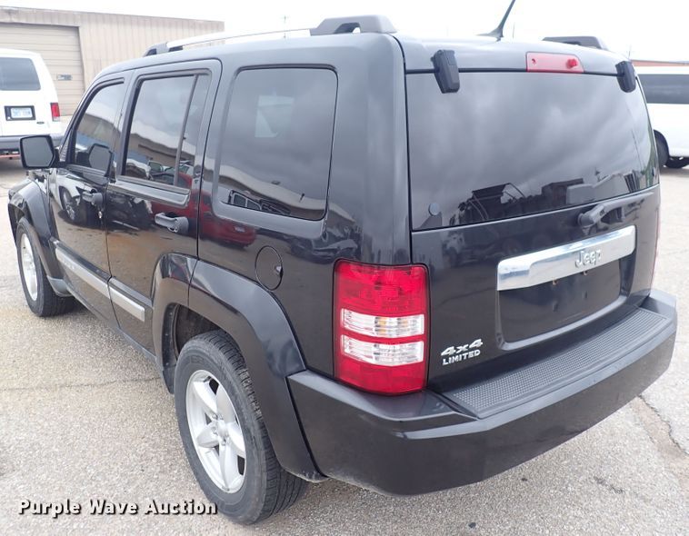 image for item DC1495 2011 Jeep Liberty  SUV