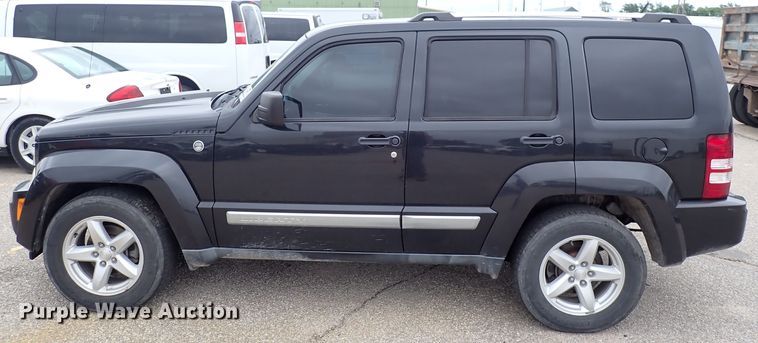 image for item DC1495 2011 Jeep Liberty  SUV