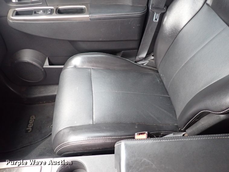 image for item DC1495 2011 Jeep Liberty  SUV