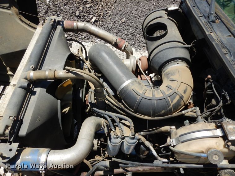 image for item DC2095 2001 Mack CH613  semi truck