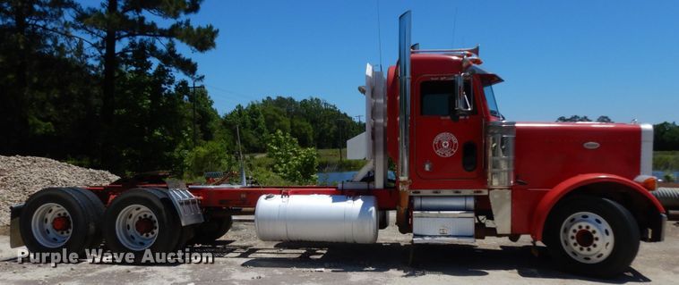 image for item DC2096 1997 Peterbilt 379  semi truck