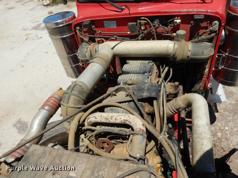 image for item DC2096 1997 Peterbilt 379  semi truck