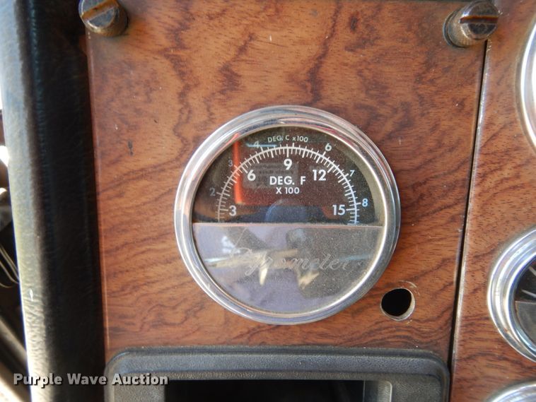 image for item DC2096 1997 Peterbilt 379  semi truck