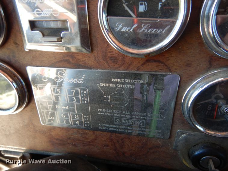 image for item DC2096 1997 Peterbilt 379  semi truck