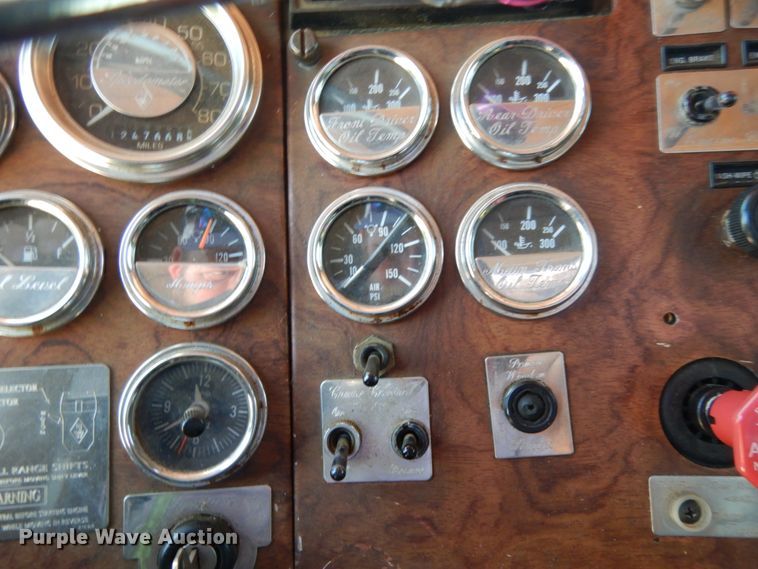 image for item DC2096 1997 Peterbilt 379  semi truck