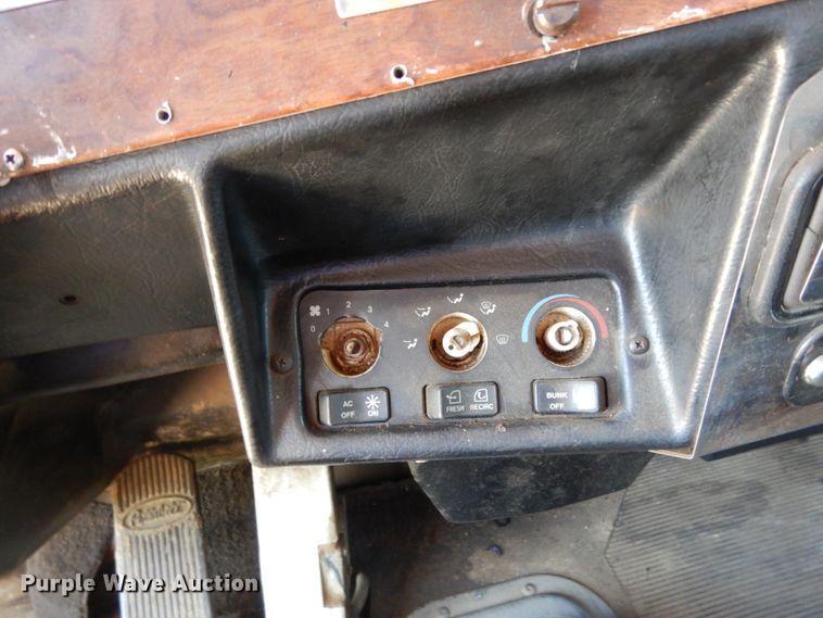 image for item DC2096 1997 Peterbilt 379  semi truck