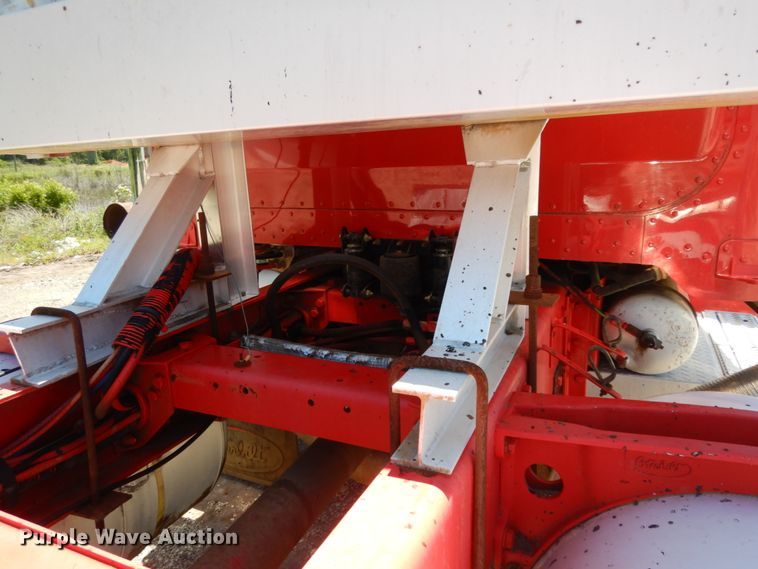 image for item DC2096 1997 Peterbilt 379  semi truck