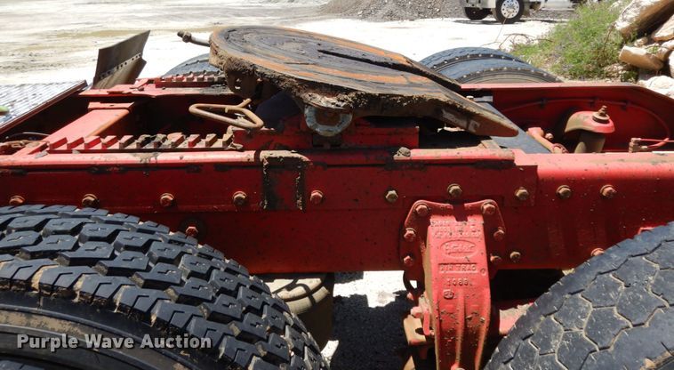 image for item DC2096 1997 Peterbilt 379  semi truck