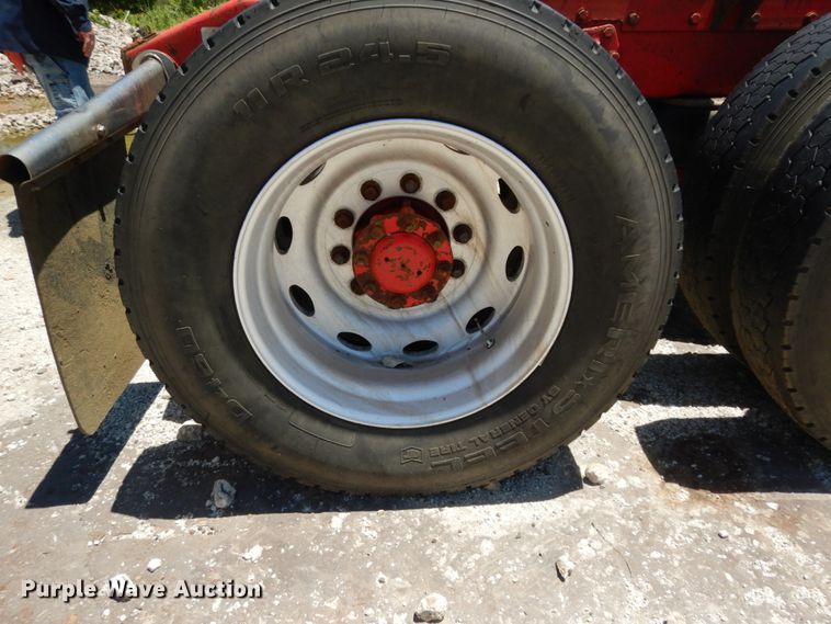 image for item DC2096 1997 Peterbilt 379  semi truck