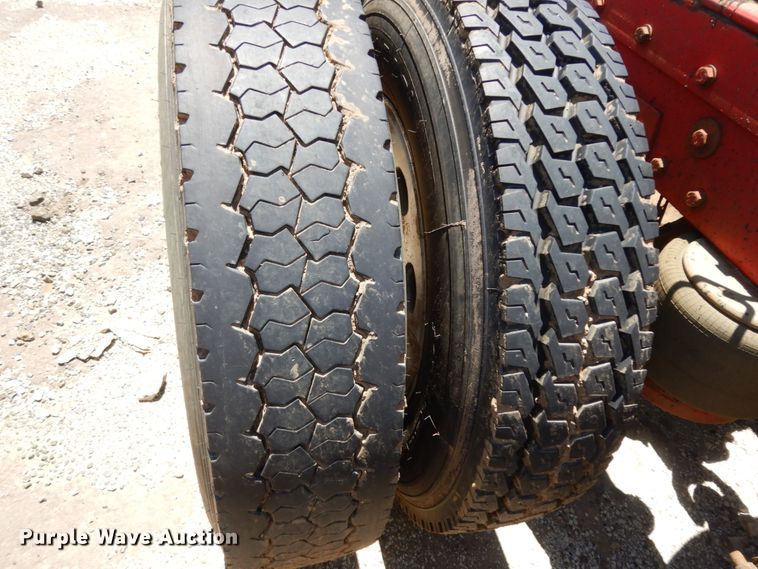 image for item DC2096 1997 Peterbilt 379  semi truck