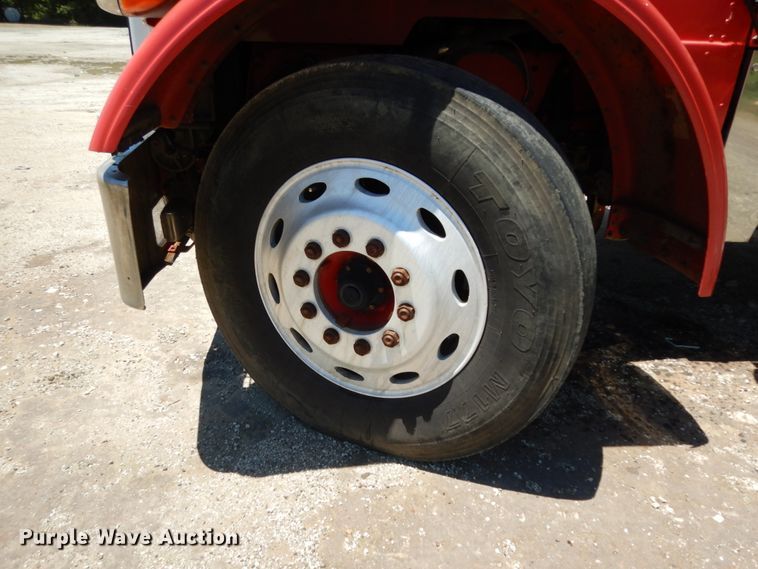 image for item DC2096 1997 Peterbilt 379  semi truck