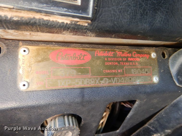 image for item DC2096 1997 Peterbilt 379  semi truck