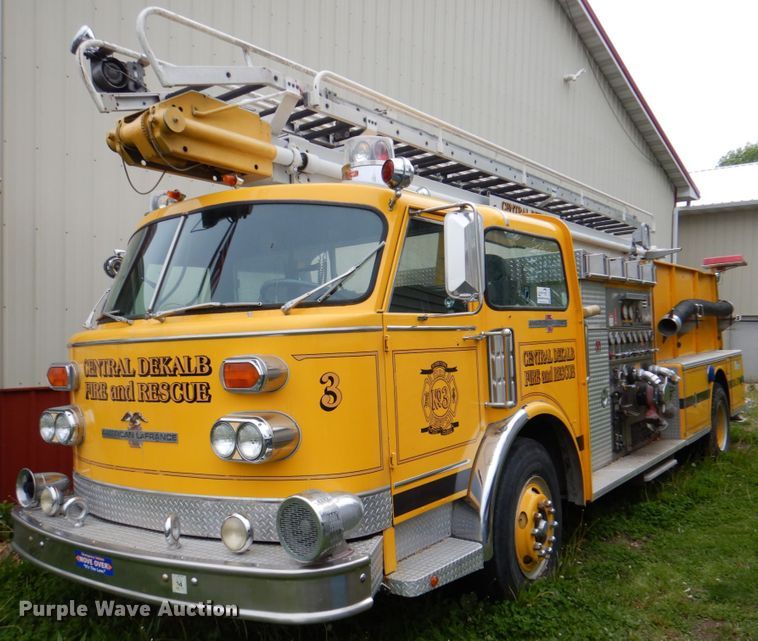 image for item DE8449 1978 American Lafrance  ladder fire truck