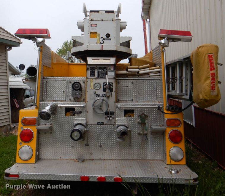 image for item DE8449 1978 American Lafrance  ladder fire truck