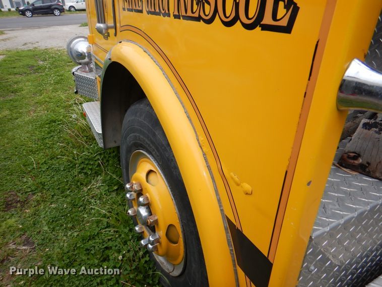 image for item DE8449 1978 American Lafrance  ladder fire truck