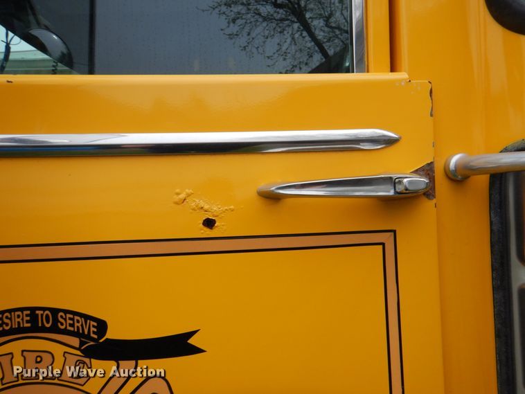 image for item DE8449 1978 American Lafrance  ladder fire truck