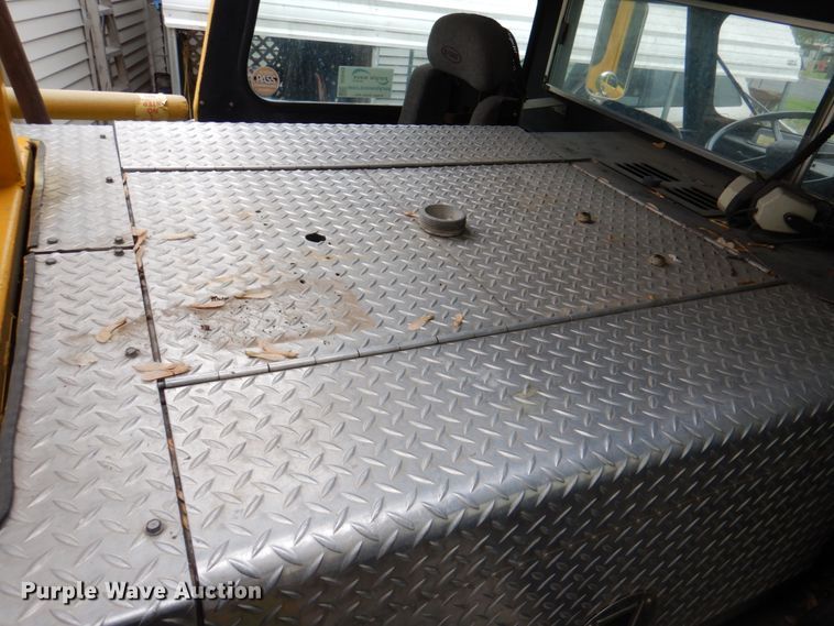 image for item DE8449 1978 American Lafrance  ladder fire truck