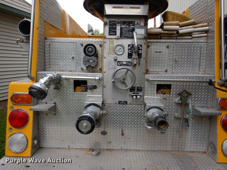 image for item DE8449 1978 American Lafrance  ladder fire truck