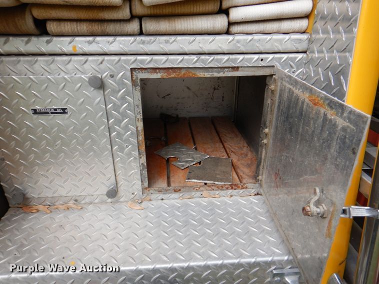 image for item DE8449 1978 American Lafrance  ladder fire truck