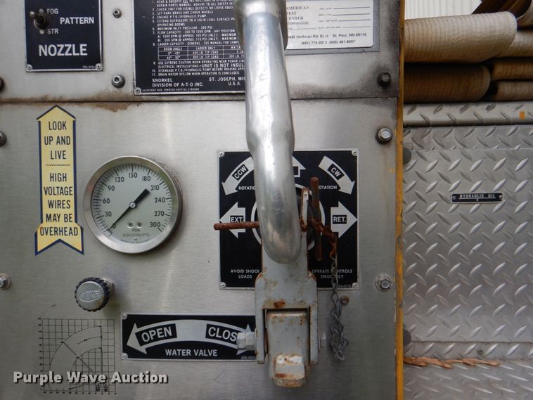 image for item DE8449 1978 American Lafrance  ladder fire truck