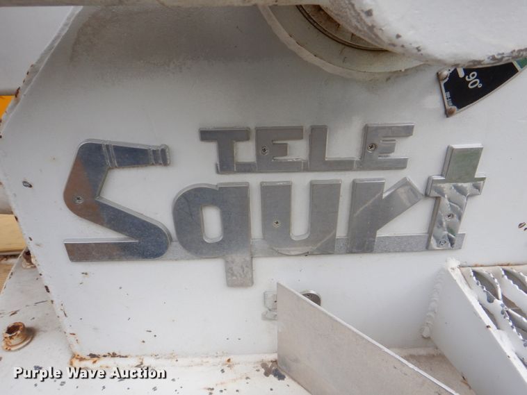 image for item DE8449 1978 American Lafrance  ladder fire truck