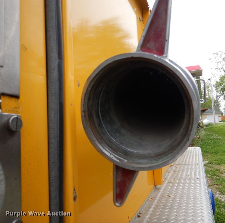 image for item DE8449 1978 American Lafrance  ladder fire truck