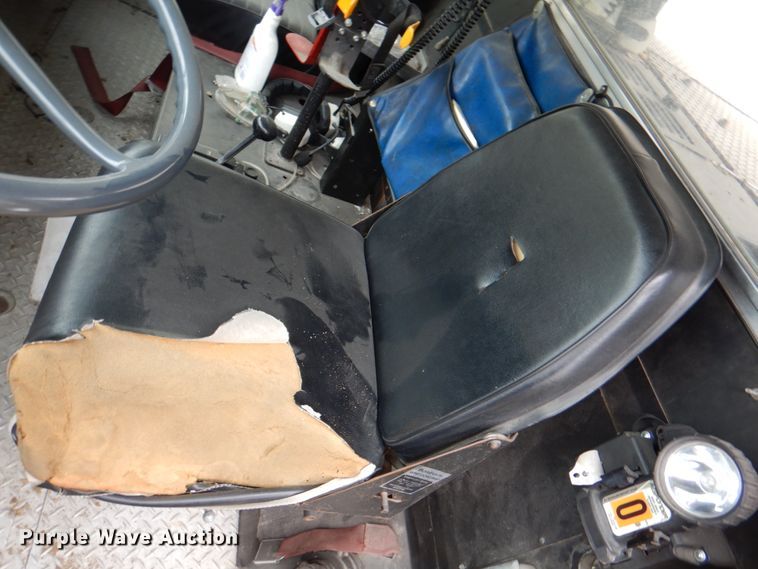 image for item DE8449 1978 American Lafrance  ladder fire truck