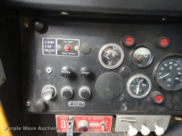 image for item DE8449 1978 American Lafrance  ladder fire truck