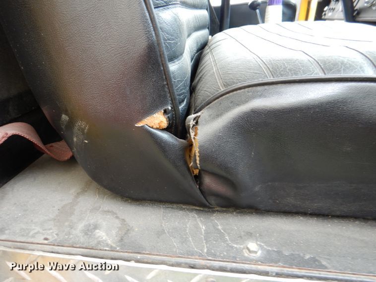 image for item DE8449 1978 American Lafrance  ladder fire truck