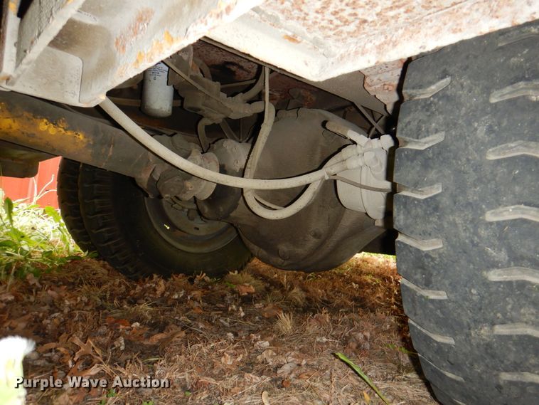 image for item DE8449 1978 American Lafrance  ladder fire truck