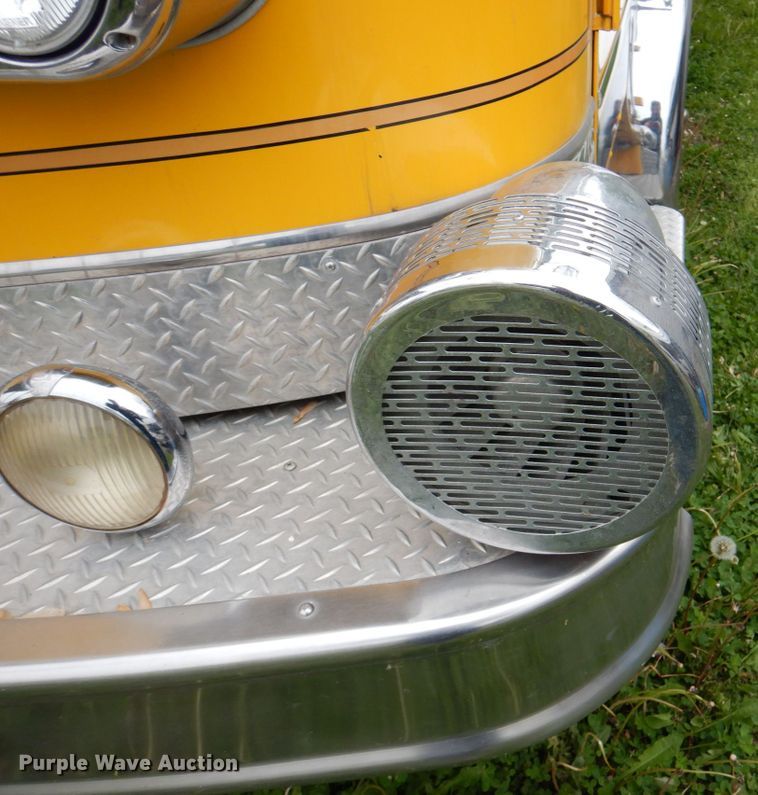 image for item DE8449 1978 American Lafrance  ladder fire truck