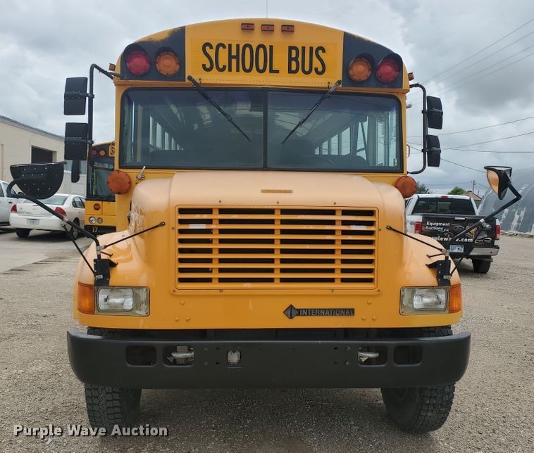 image for item DI4781 1996 International Thomas  school bus