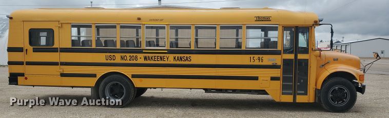 image for item DI4781 1996 International Thomas  school bus