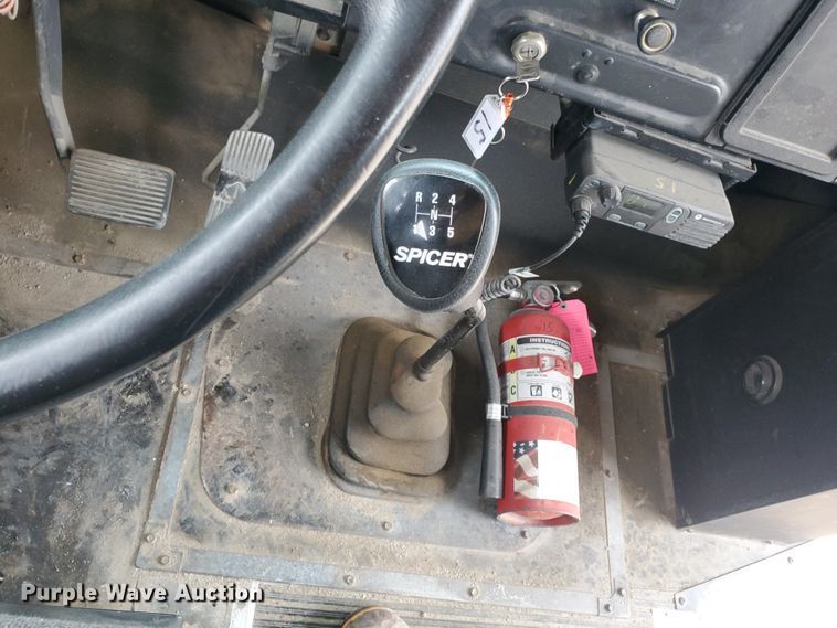 image for item DI4781 1996 International Thomas  school bus