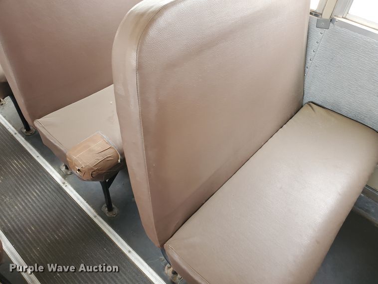 image for item DI4781 1996 International Thomas  school bus