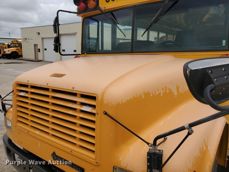 image for item DI4781 1996 International Thomas  school bus