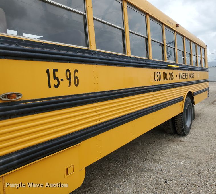 image for item DI4781 1996 International Thomas  school bus