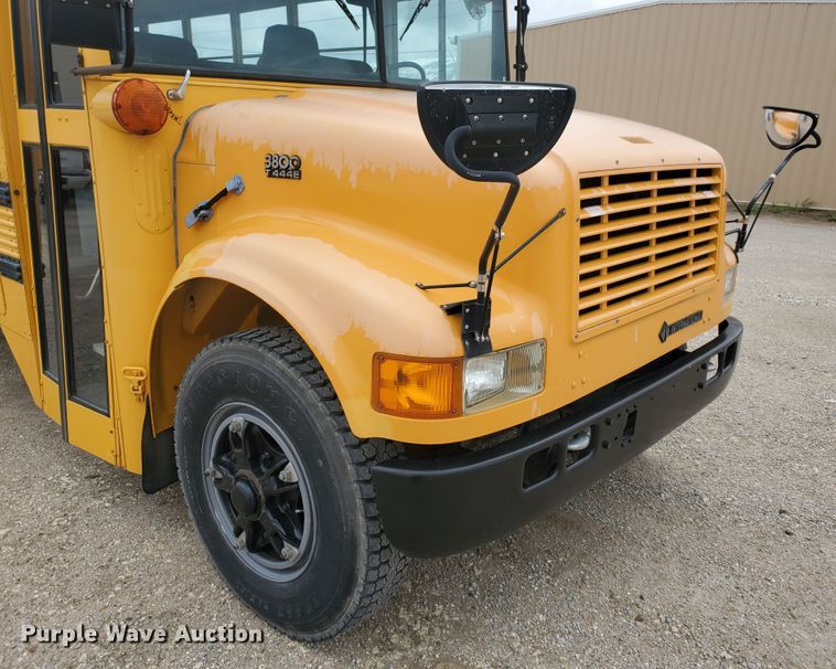 image for item DI4781 1996 International Thomas  school bus