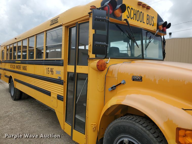 image for item DI4781 1996 International Thomas  school bus