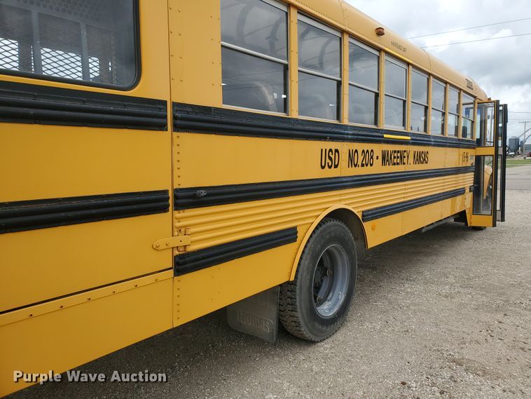 image for item DI4781 1996 International Thomas  school bus