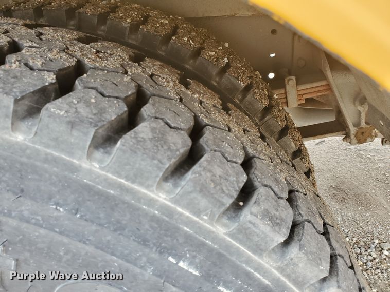 image for item DI4781 1996 International Thomas  school bus