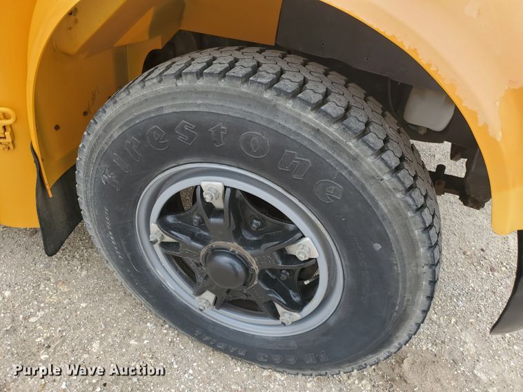 image for item DI4781 1996 International Thomas  school bus