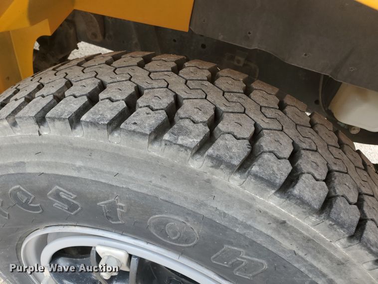 image for item DI4781 1996 International Thomas  school bus