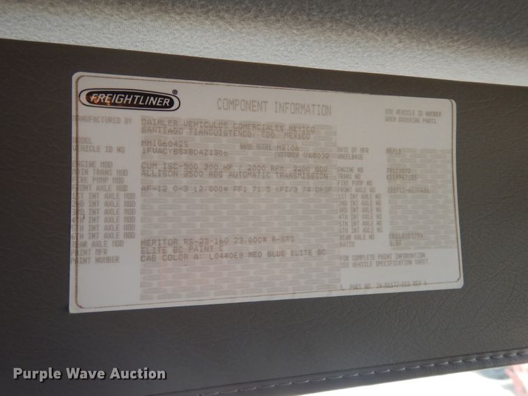 image for item DI6570 2011 Freightliner Business Class M2  refuse truck