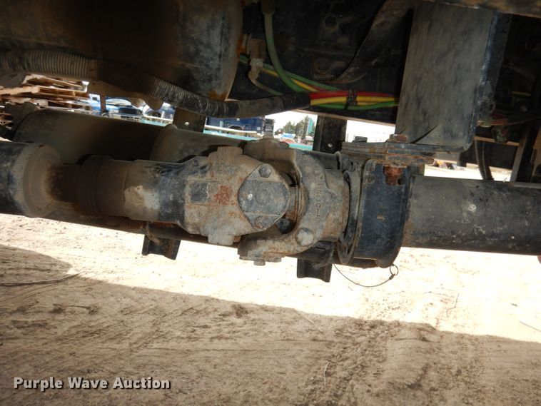 image for item DI6570 2011 Freightliner Business Class M2  refuse truck