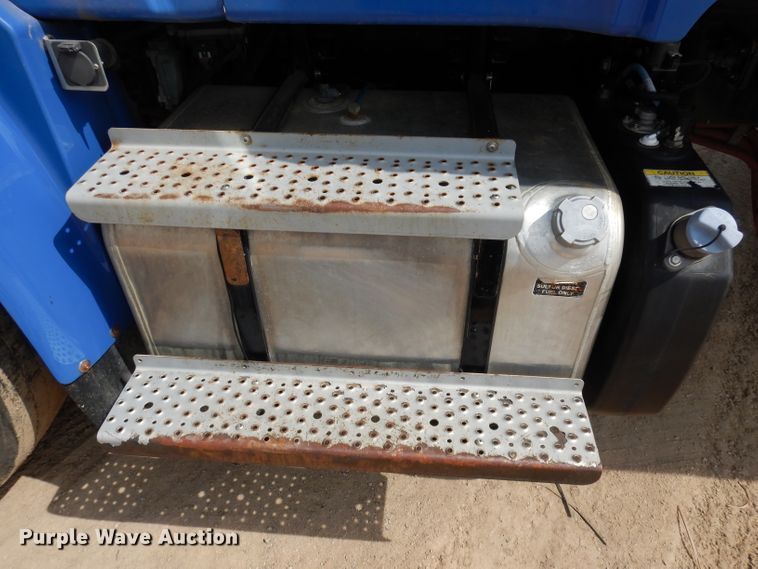 image for item DI6570 2011 Freightliner Business Class M2  refuse truck